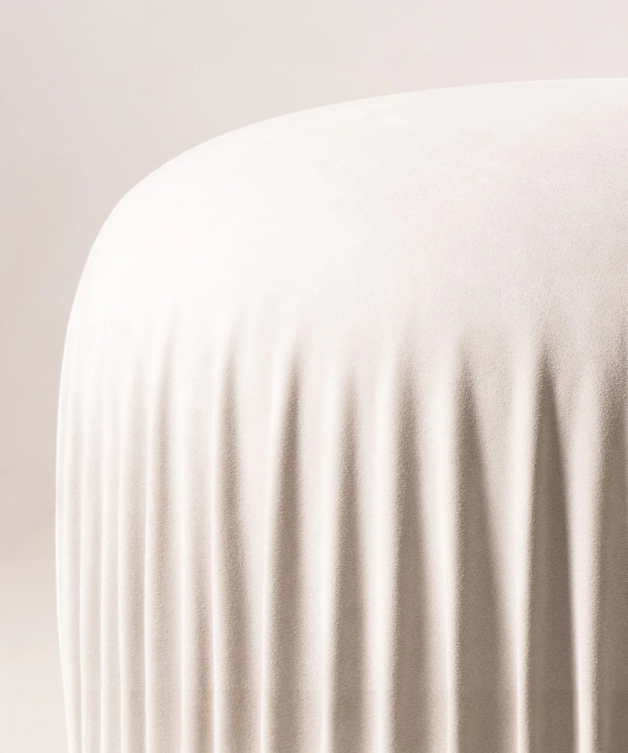 Monochrome Pleat Pouf