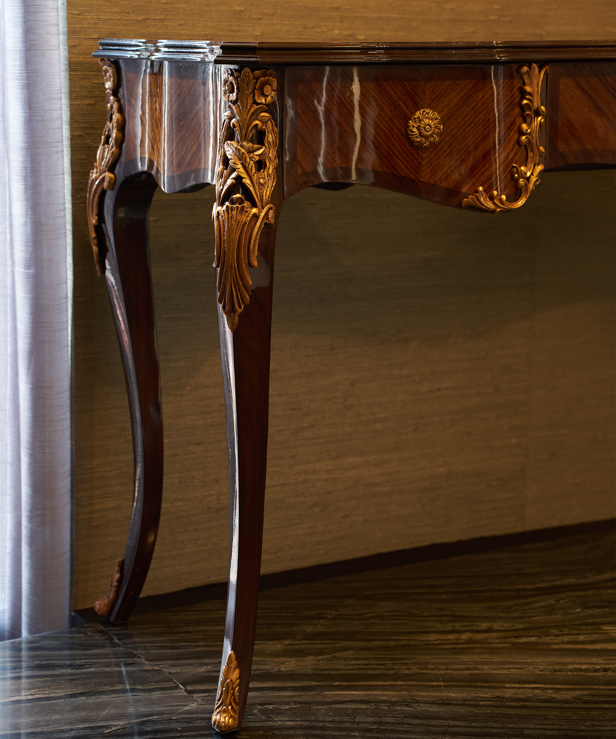 Louis veneer console