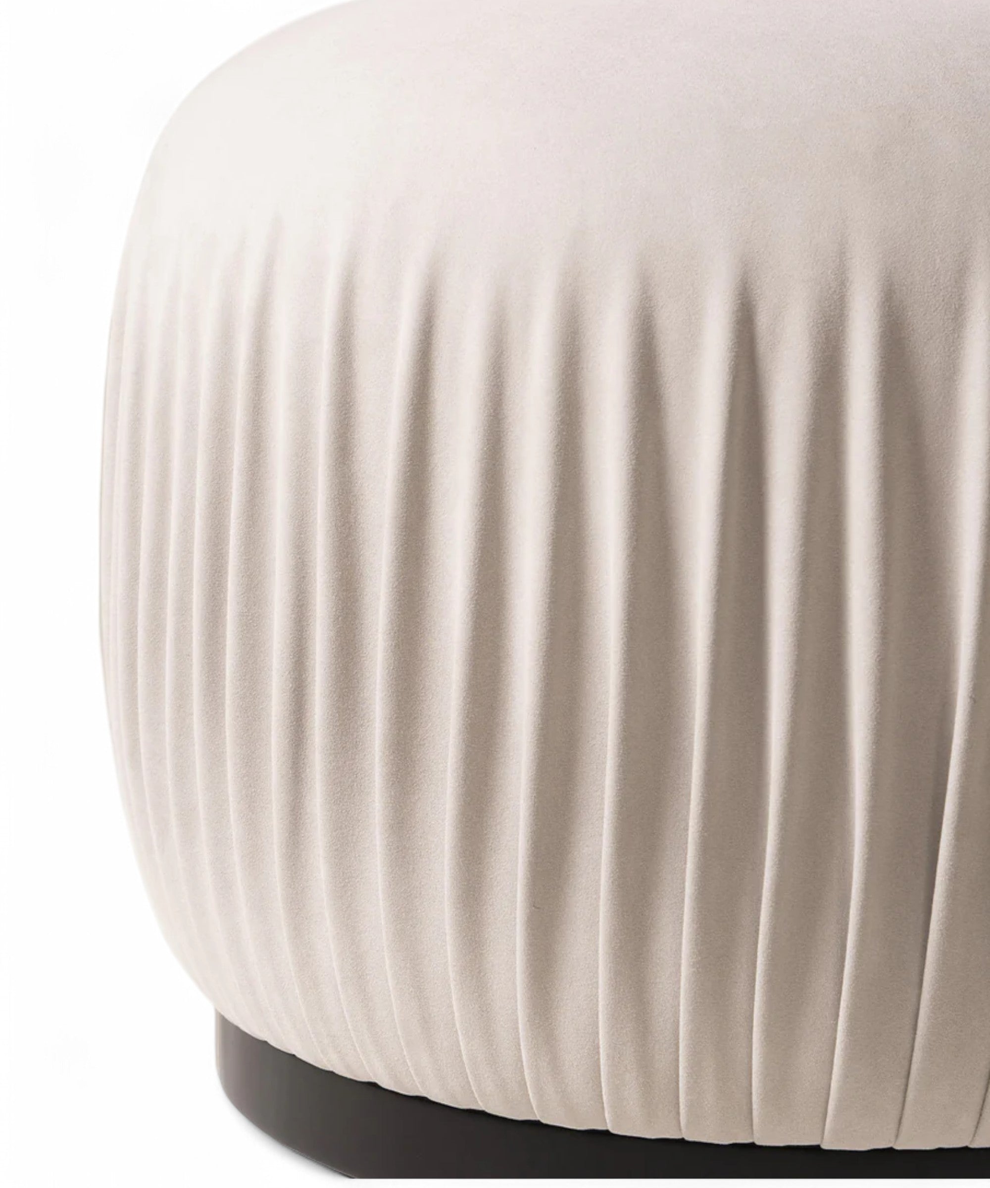 Monochrome Pleat Pouf